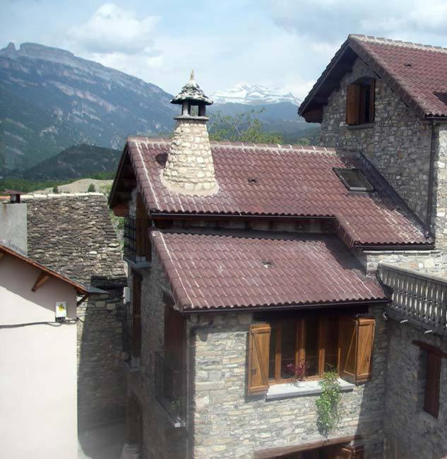 Gasthaus Casa Pirinea Ordesa Belsierre Zimmer foto